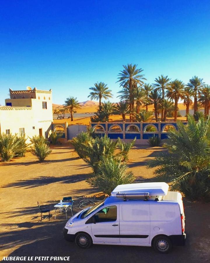 Hotel Riad Le Petit Prince Мерзуга Экстерьер фото