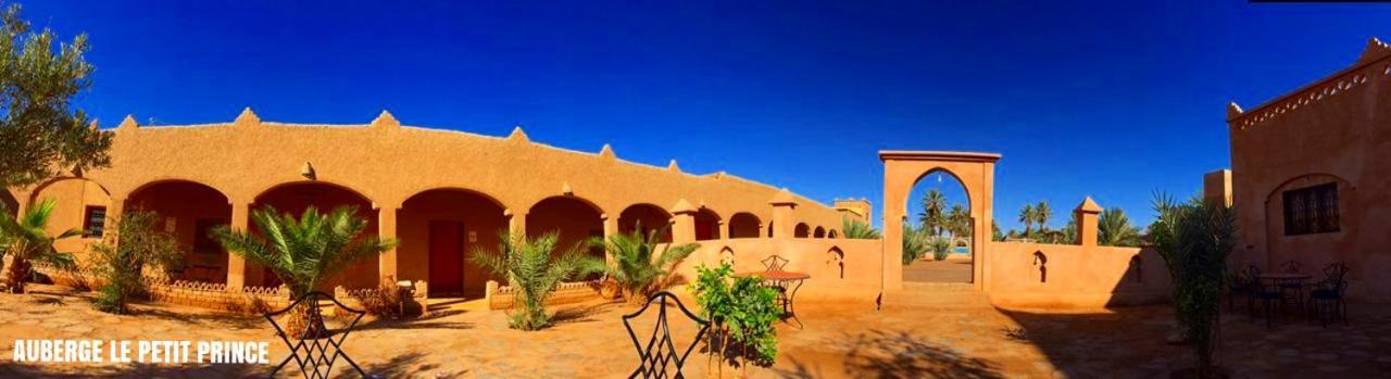 Hotel Riad Le Petit Prince Мерзуга Экстерьер фото